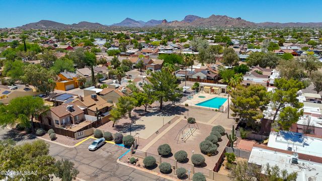 7249 S Dooley Drive, Tucson, AZ 85746