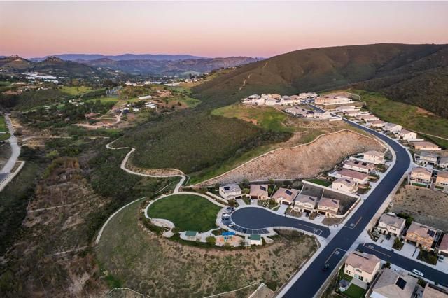 998 Woodhaven Road, San Marcos, CA 92069