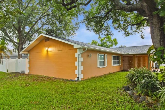 11351 130TH AVENUE, Largo, FL 33778