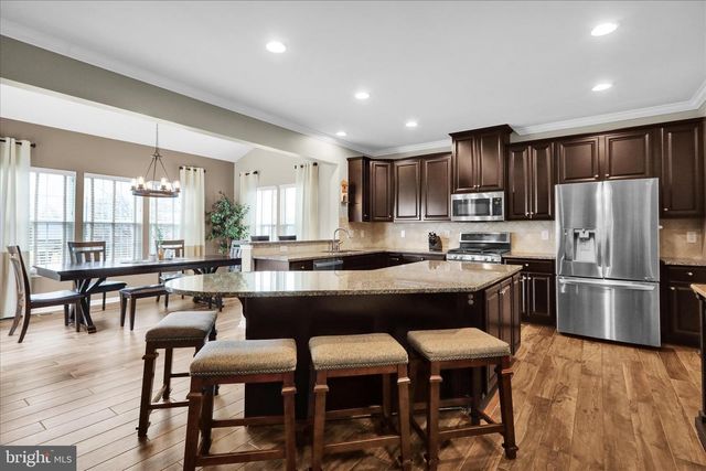 30 HUNTSVILLE DR, Gilbertsville, PA 19525