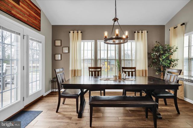 30 HUNTSVILLE DR, Gilbertsville, PA 19525