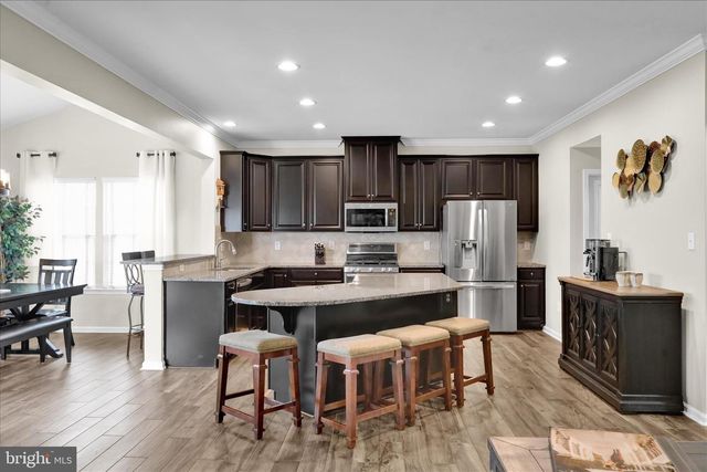 30 HUNTSVILLE DR, Gilbertsville, PA 19525