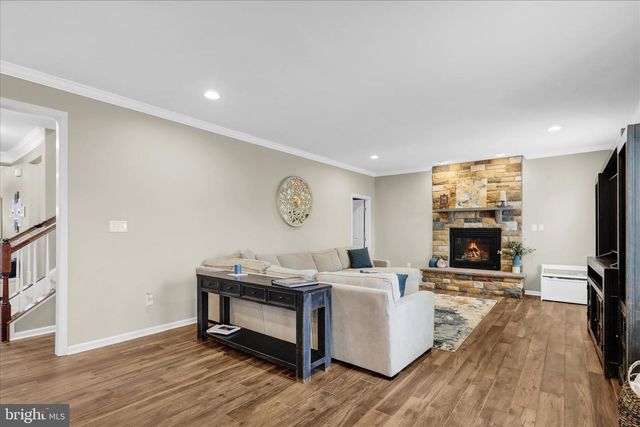 30 HUNTSVILLE DR, Gilbertsville, PA 19525