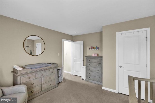 30 HUNTSVILLE DR, Gilbertsville, PA 19525