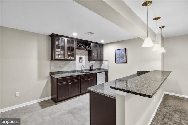 30 HUNTSVILLE DR, Gilbertsville, PA 19525