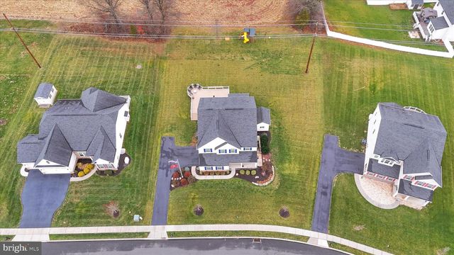 30 HUNTSVILLE DR, Gilbertsville, PA 19525