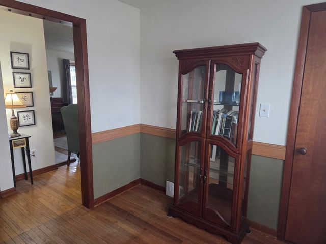 121 W 11th Street S, Newton, IA 50208
