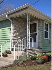121 W 11th Street S, Newton, IA 50208