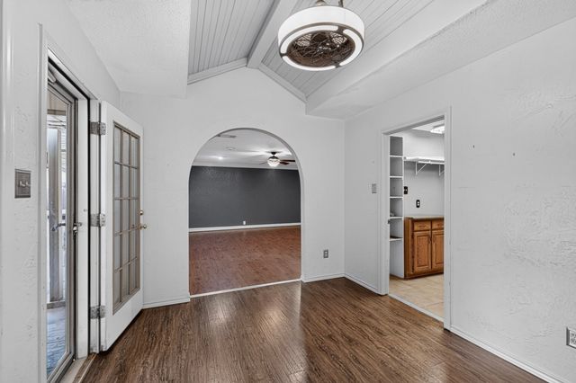 137 Brushy Mound Road, Burleson, TX 76028