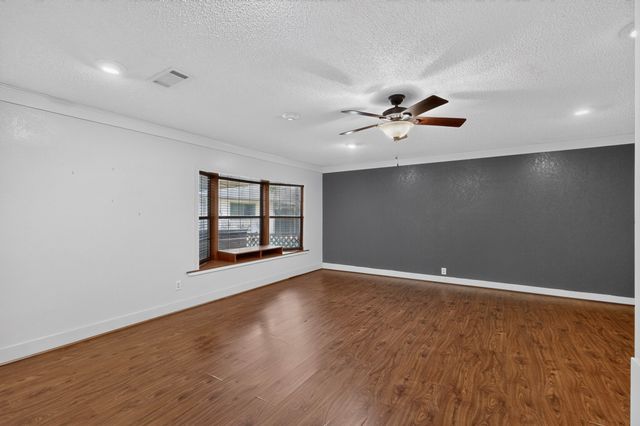 137 Brushy Mound Road, Burleson, TX 76028