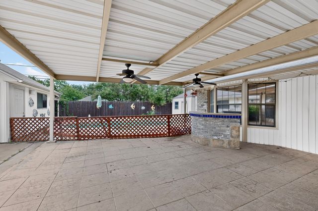 137 Brushy Mound Road, Burleson, TX 76028