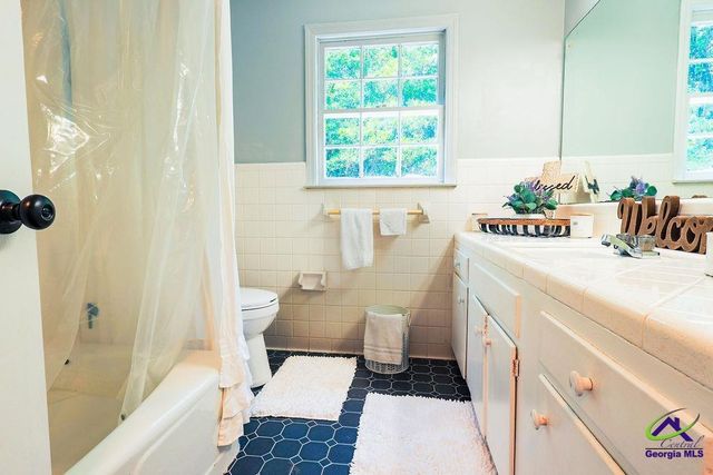 1916 Flintwood Drive, Macon, GA 31211