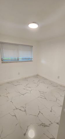 3205 NW 87th Avenue, Coral Springs, FL 33065