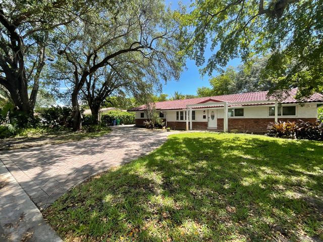 3205 NW 87th Avenue, Coral Springs, FL 33065