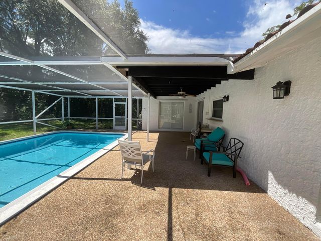 3205 NW 87th Avenue, Coral Springs, FL 33065