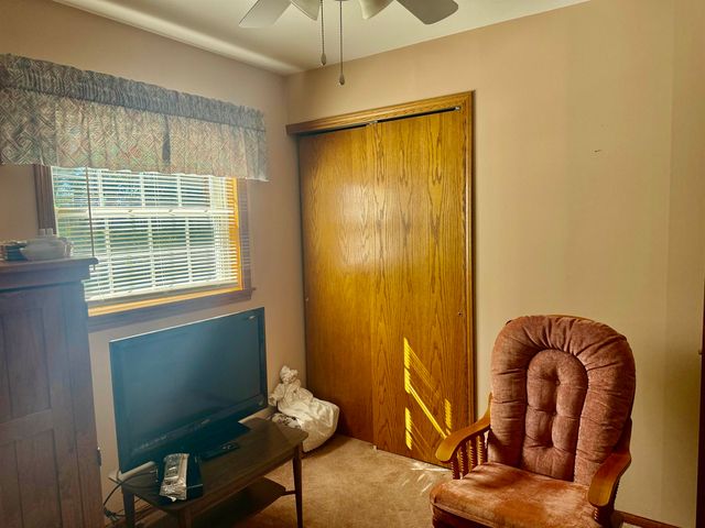 135 Fox Place, Saint Louis, MI 48880