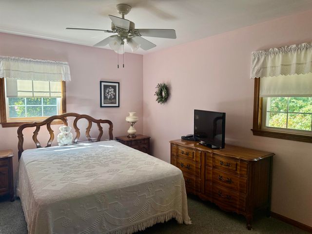 135 Fox Place, Saint Louis, MI 48880