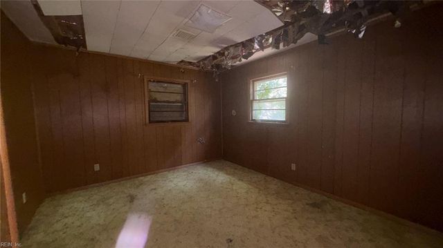 49 Cypress RD, Portsmouth, VA 23701