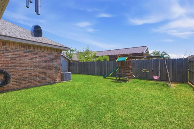 800 Dewey Street, Westlake, LA 70669