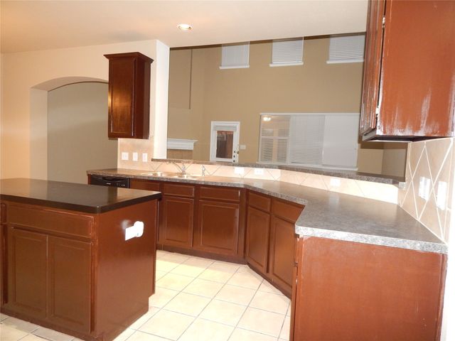 1008 Camp Verde Drive, Forney, TX 75126
