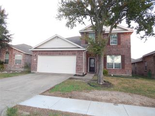 1008 Camp Verde Drive, Forney, TX 75126