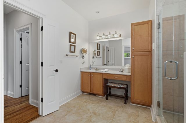2404 Savage Creek Dr, Springfield, TN 37172