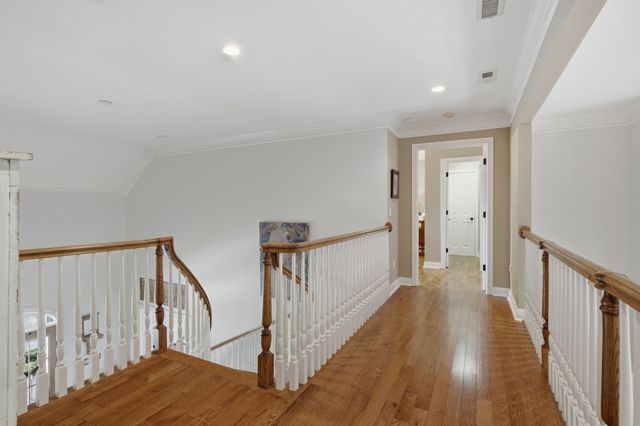 2404 Savage Creek Dr, Springfield, TN 37172