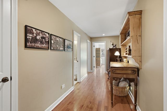 2404 Savage Creek Dr, Springfield, TN 37172