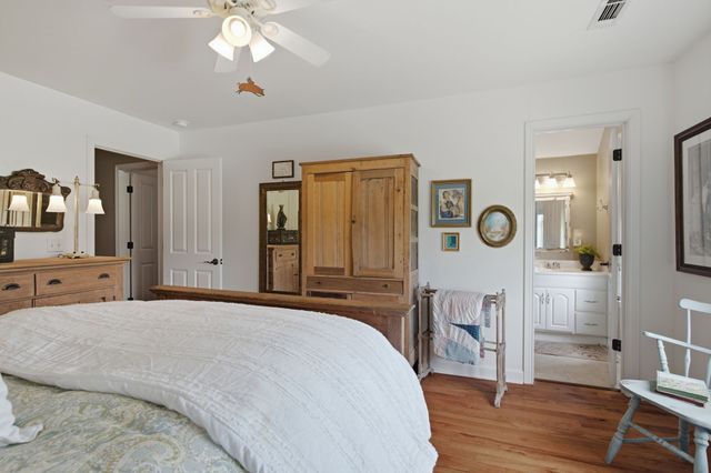 2404 Savage Creek Dr, Springfield, TN 37172