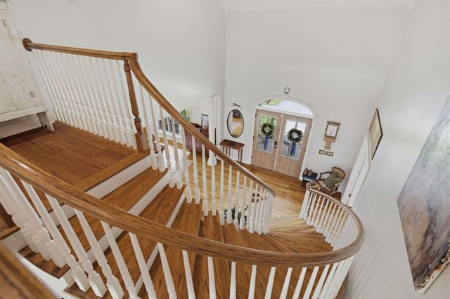 2404 Savage Creek Dr, Springfield, TN 37172