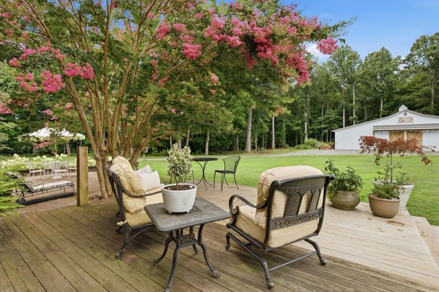 2404 Savage Creek Dr, Springfield, TN 37172