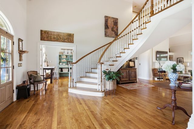 2404 Savage Creek Dr, Springfield, TN 37172