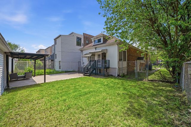 1518 E 73rd Place, Chicago, IL 60619