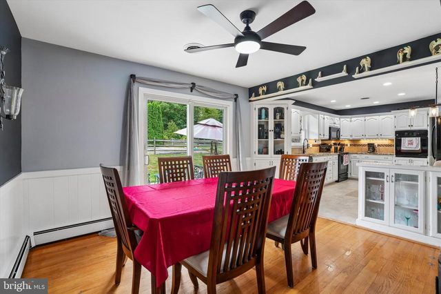 2380 WINDING RD, Quakertown, PA 18951