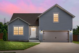 211 Sambar Dr, Clarksville, TN 37040