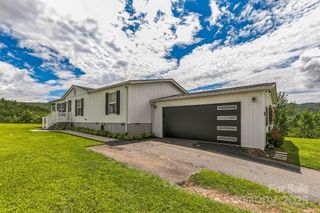55 Bright Hope Road, Black Mountain, NC 28711