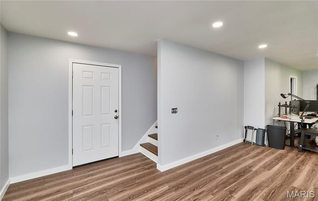 301 Country View Drive, Winfield, MO 63389