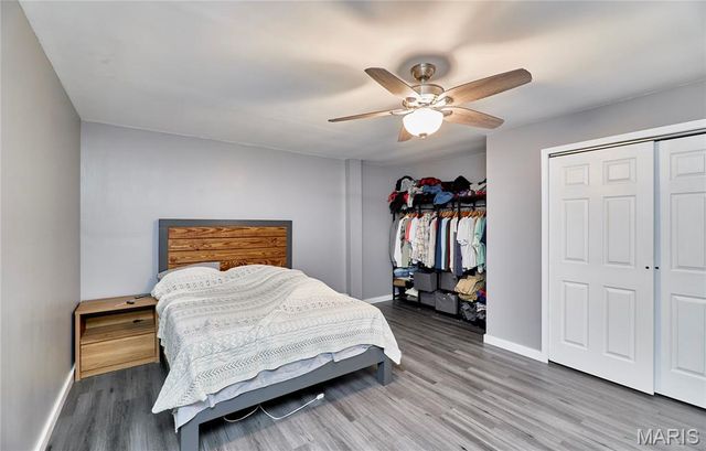 301 Country View Drive, Winfield, MO 63389