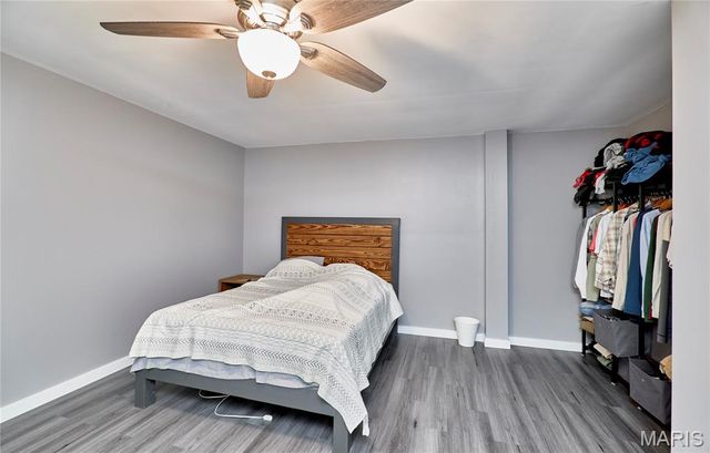 301 Country View Drive, Winfield, MO 63389