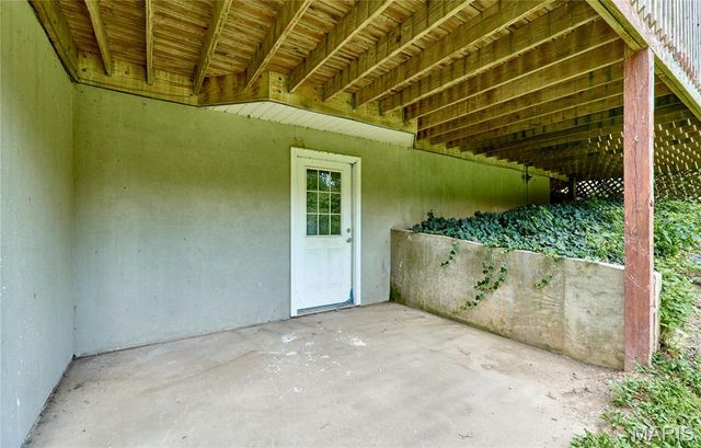 301 Country View Drive, Winfield, MO 63389