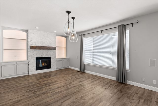 1001 SE Crawford Court, Ankeny, IA 50021