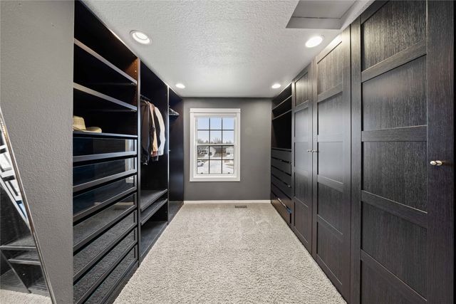 1001 SE Crawford Court, Ankeny, IA 50021