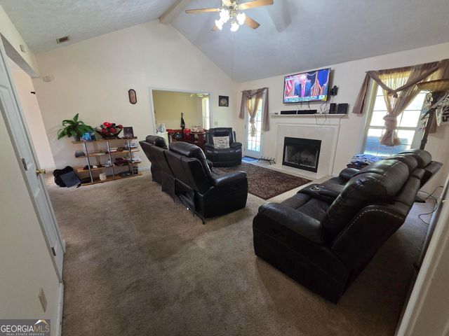 125 Ridgefield Circle, Lagrange, GA 30241