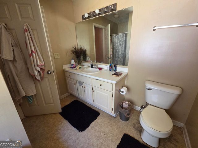 125 Ridgefield Circle, Lagrange, GA 30241