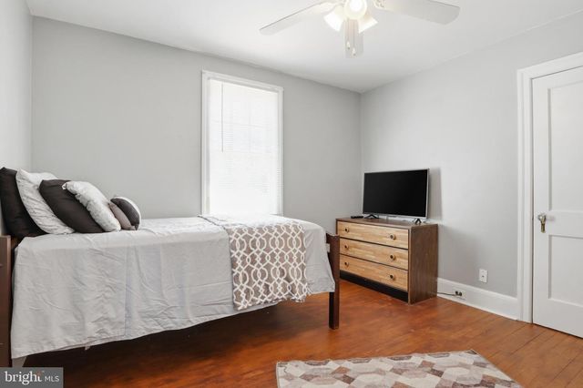 69 S MAIN ST, Stewartstown, PA 17363