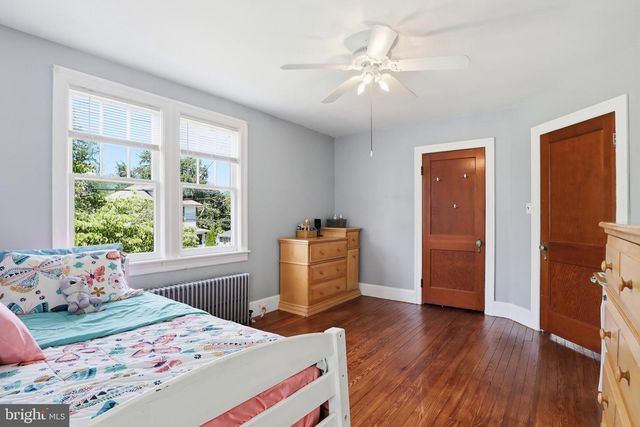 69 S MAIN ST, Stewartstown, PA 17363