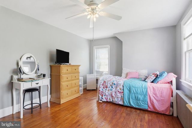 69 S MAIN ST, Stewartstown, PA 17363
