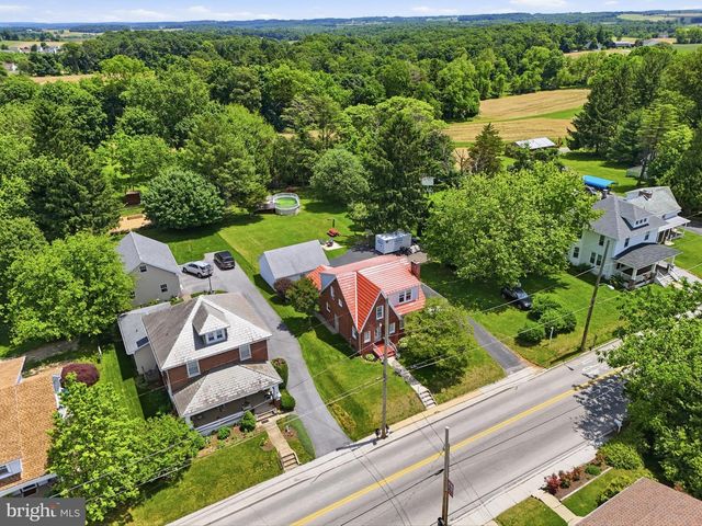 69 S MAIN ST, Stewartstown, PA 17363