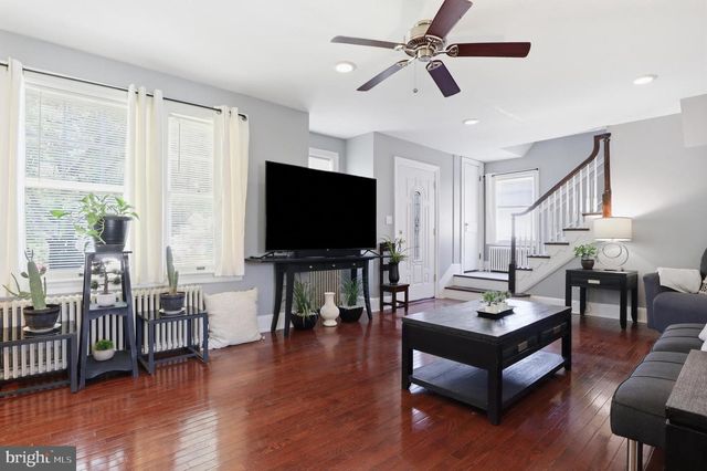 69 S MAIN ST, Stewartstown, PA 17363