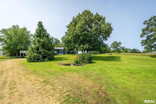 1527 11TH Street, Dewitt, IA 52742